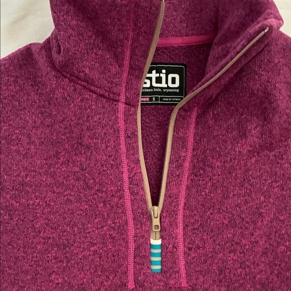 Stio Women's pullover top/sweater - Picture 3 of 7